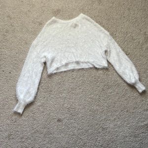 Fuzzy white crop top, XL, never worn